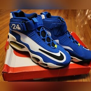 🔥Nike Air Griffey Max 1 Varsity Royal/Black/Gold Size 9
